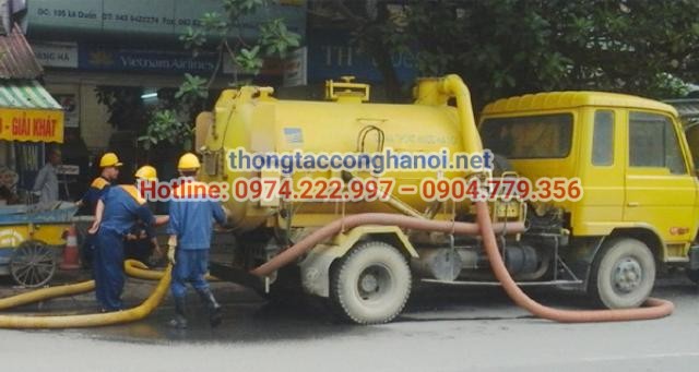 Trang thiết bị của Hưng Thịnh với các xe chuyên dụng và công nghệ hút chân không hiện đại