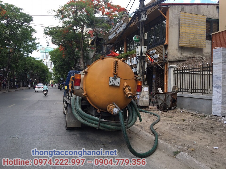 hút bể phốt không đục phá