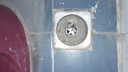 Cách thông cống bằng baking soda