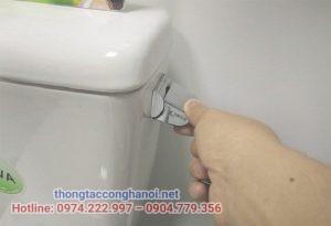 cần gạt nước bồn cầu 6