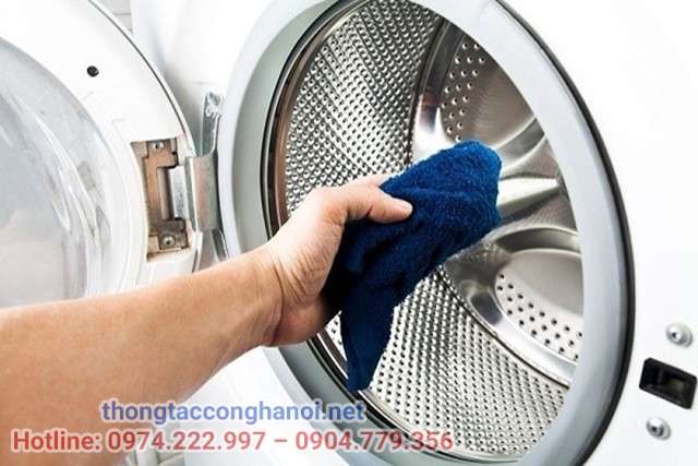 Cách vệ sinh gioăng cao su máy giặt 3