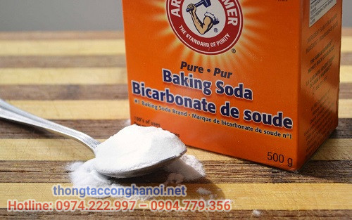 Sử dụng baking soda để thông tắc cống