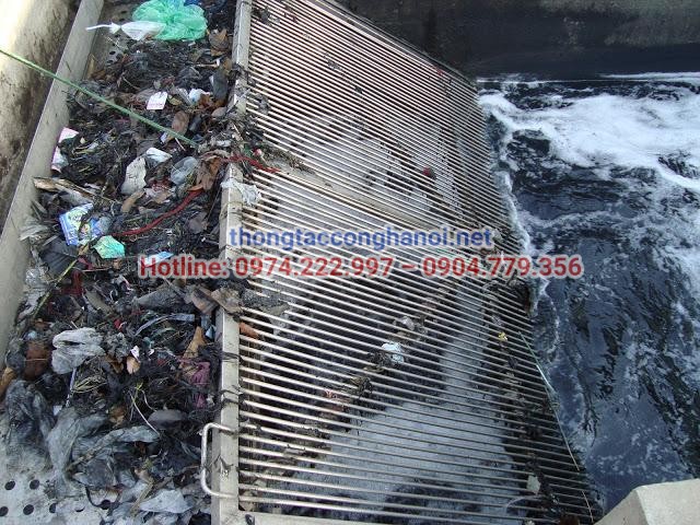 Song chắn rác thô loại bỏ các vật có kích thước lớn tại đầu vào hệ thống xử lý