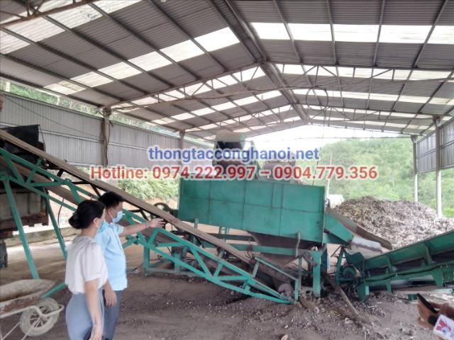 Xử lý rác thải vô cơ ở điểm tập kết