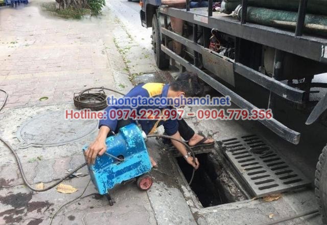 Thông tắc cống cho khu văn phòng tại khu vực Thái Hà