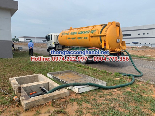hút bể phốt giải quyết tình trạng tắc nghẽn