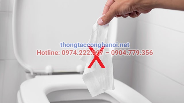 Không vứt giấy vệ sinh vào bồn cầu
