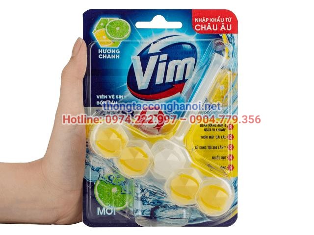Sử dụng viên tẩy bồn cầu Vim