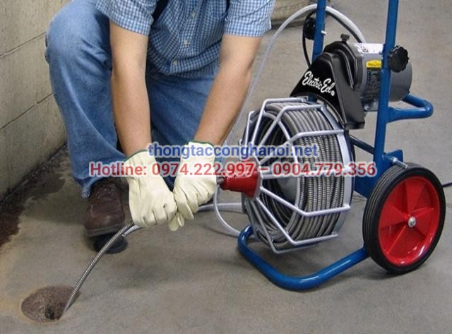 Trang thiết bị hiện đại, thi công không đục phá